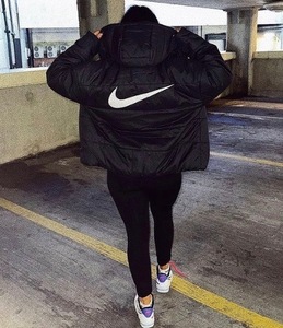  бесплатная доставка * новый товар *Nike Swoosh Jacket XL размер s.shu жакет Nike спорт одежда 
