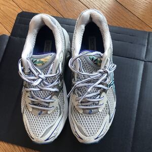 アシックス ランニングシューズ F360910