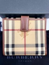 バーバリー　二つ折り財布　ブラウン×チェック　小銭入れ付き　PVC 未使用品　メンズ　レディース　BURBERRY コインケース カードケース_画像3