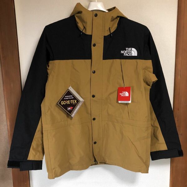 THE NORTH FACE マウンテンライトジャケット