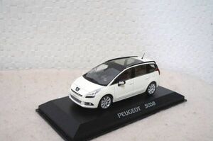  Norev Peugeot 5008 1/43 minicar white 