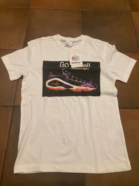 新品未使用 Reebok Tシャツ