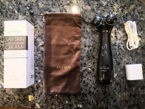 プラズマ美顔器 SAYSKIN AURORA+ オーロラプラス(専用クリームプレゼント)