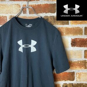 UNDER ARMOUR アンダーアーマー　Tシャツ　メンズＭDサイズ