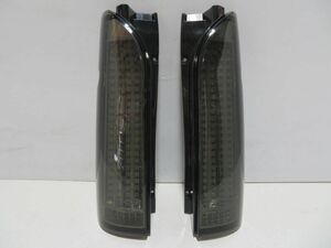 21-21-30　　　TRH200　　２型　　ハイエース レジアスエース　H19/10 　【　社外　LED　テールランプ　　セット　】