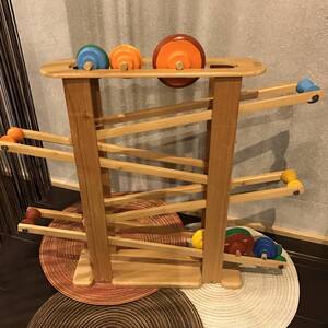 ハンドメイド 手作り ウッド 木工 子どもの知育玩具 ジグザグコロコロ遊び コマ6個セット