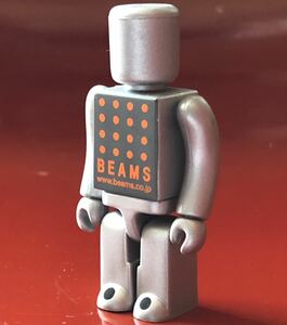 《BEAMS》100% キューブリック ビームス kubrick フィギュア デザイナーズトイ スト系 ベアブリック BE@RBRICK メディコムトイ MEDICOM TOY