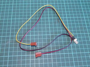 3pin(オス)⇔3pin(メス)x2 電源(+-) パルス(回転) 分岐ケーブル 赤50cm 黄30cm 210411103