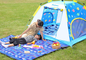 人気のテント屋外フルオートマチック3-4人キャンプ厚い防雨キャンプ子供シーサイドビーチ太陽保護無料乗車CZ-756