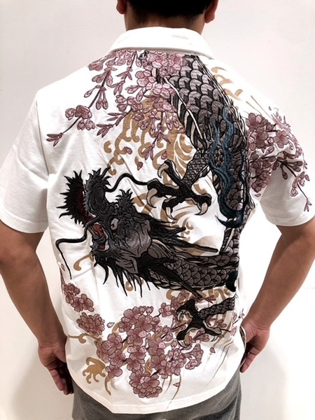 SALE　大きいサイズ　絡繰魂　粋　からくりたましい　龍神　総刺繍　ポロシャツ　白　XXL　3L　和柄　カラクリ　竜　桜　好きに