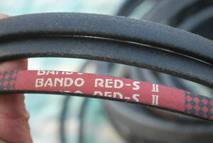 Ⅴベルト　BANDO RED-S Ⅱ　SAー１００ 　　未使用　在庫品