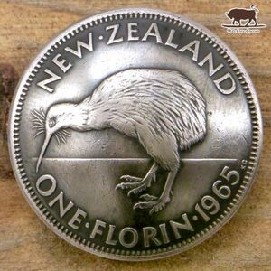 ◆コンチョ ネジ式　ニュージーランド　フローリン　キーウィ　28mm　ネジ ボタン コイン パーツ