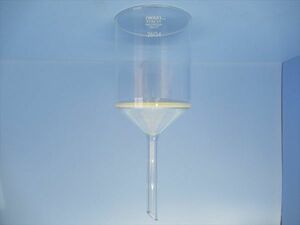 IWAKI glass filtration vessel (b crucian - shape ) 36060FNL 26G4 y704