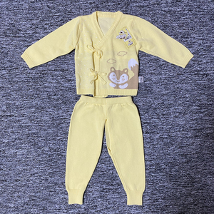 [ as good as new ] sweater dak attaching child clothes baby Kids supplies made in China regular goods *.01*