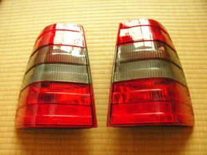 メルセデスベンツ Eクラスワゴン S124 左・右スモークテールランプレンズ W124ワゴン　AMG　E36T　E320T3.6 未使用新品