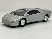 ■★ローソン　ランボルギーニ軌跡の名車コレクション　Lamborghini Diablo（ディアブロ）(1990)（1/72スケール）_画像1