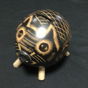 海外　木彫り貯金箱　猪豚ブタ
