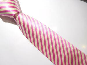 (9)*BURBERRY*( Burberry ) галстук /1 как новый товар 