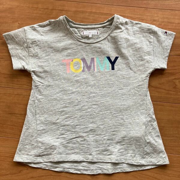 トミーヒルフィガー　TOMMY HILFIGER Tシャツ128センチ グレー　ガールズ