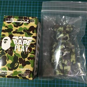 ベアブリック/A BATHING APE BAPE PLAY/エイプ シリーズ2.緑.メディコム・トイ.BE@RBRICK 100％.内袋未開封