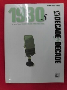 N180 洋書スコア PLAY THE HITS! DECADE by DECADE 1930s PIANO/VOCAL/CHORDS Alfred