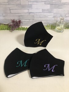 イニシャル刺繍立体インナーカバー