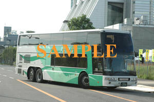 D【バス写真】L版１枚　近鉄バス　エアロキング　大阪南港