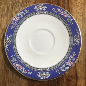 英国王室御用達 ROYAL DOULTON AUSTIN 15.5cm ソーサー　送料無料