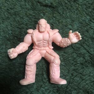  Ken, the Great Bear Fist eraser . the great . color 