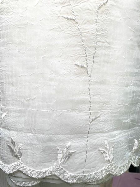 トルコレース　エンブロイダリー　刺繍カーテン用生地　花柄　生地　ハギレ　ウォッシャブル　