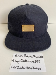 【新品】 Supreme　シュプリーム　Box Logo Snapback METAL PLATE EST. 1994 rare new キャップ コーデュロイ　ネイビー　帽子　希少