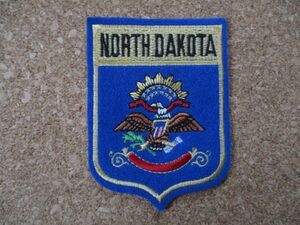 90s NORTH DAKOTA『ノースダコタ州』スーベニア刺繍ワッペン/鷹ビンテージVoyager旅行アメカジ観光カスタム土産アップリケUSAエンブレム旗