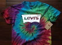 【既決USA】リーバイス ★ LEVI'S@完売胸元【LEVI'S】ロゴ入半袖Tシャツ【LEVI'S Men's Tie-Dye Graphic Logo Tee】 Multi Colors @L_画像3