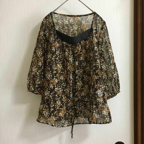 《イマージュ》小花模様　シフォン トップス ブラウス 美品　シアー　花柄　チュニック　きれいめ