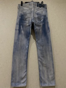 ※DIESEL ディーゼル KROOLEY 0810V REGULAR SLIM-CARRROT デニムパンツ イタリア製 28 　　　　　　 　 BJBA.E