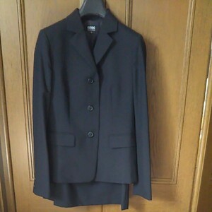 【美品】OZOC スーツ ブラック サイズ36 レディーススーツ