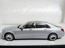 展示品+数量限定品　ALMOST REAL　1/43　Mercedes　Maybach　S-Class　2016　Indium Silver　420103　メルセデス_画像5