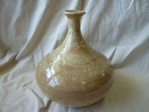 陶器製/花器/オブジェ/一輪挿し/置物/花瓶