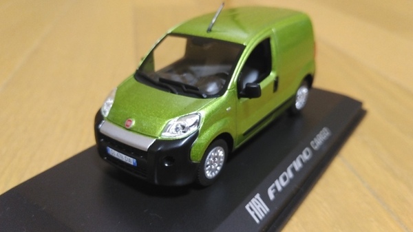 即決　NOREV　FIAT　FIORINO CARGO　フィアット　フィオリーノ　カーゴ　働く車　シトラスグリーン　1/43　絶版　レア