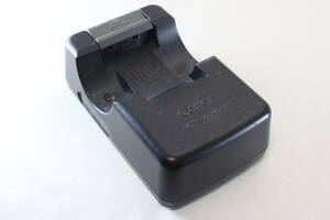Canon キャノン BATTERY CHARGER CB-2L 充電器 ジャンク A-75