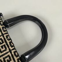 【送料無料】GIVENCHY ジバンシー ジバンシィ ハンドバッグ 編み編み 総柄 白黒　モノクロ　レア品　カバン　レディース　イントレ_画像6