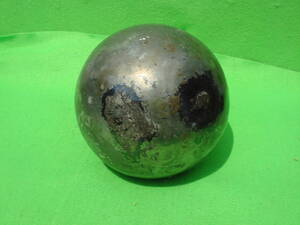 ■特別珍品：超特大マダガスカル産　パイライト球「黄鉄鉱球」手磨き品　　（レア）　