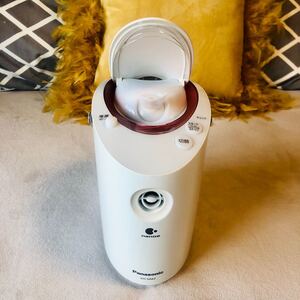 【毛穴引きしめ・美肌効果抜群】Panasonic スチーマーナノケア