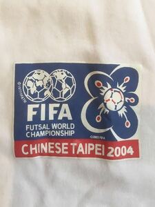 ブラジル代表セレソン　フットサル台北ワールドカップ記念Tシャツ　フィニーニョ選手サイン入りLサイズ