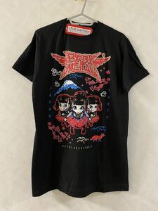 新品 BABYMETAL METAL RESISTANCE 海外版Tシャツ サイズS Tultex LIVE NATION SU-METAL 菊地最愛 水野由結 中元すず香 ベイビーメタル