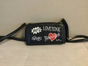 C９９２１　LOVETOXIC　長財布　ショルダー使い　高さ１０　幅１８　ブラック系