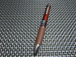 ☆必需品！新品未使用 三菱鉛筆 5機能 多機能ペン ジェットストリーム 4&1 0.5ボールペン 0.5シャープペン ブラッドオレンジ(*^^)v