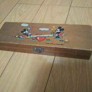 昭和レトロ ディズニー 筆箱 ペンケース 木製 筆入 137148 ケーピーのディズニーヤンヤングシリーズ 希少 レア