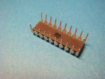 集積回路　半導体　IC M50761-416P NOS 未使用品 M-50761-416P M 50761 416P M50761 416P 50761 416_画像3