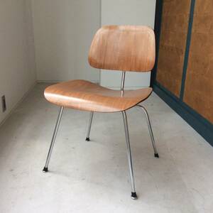 1950 period Vintage Herman Miller Eames DCM(Vintage Eames DCM / Herman Miller)